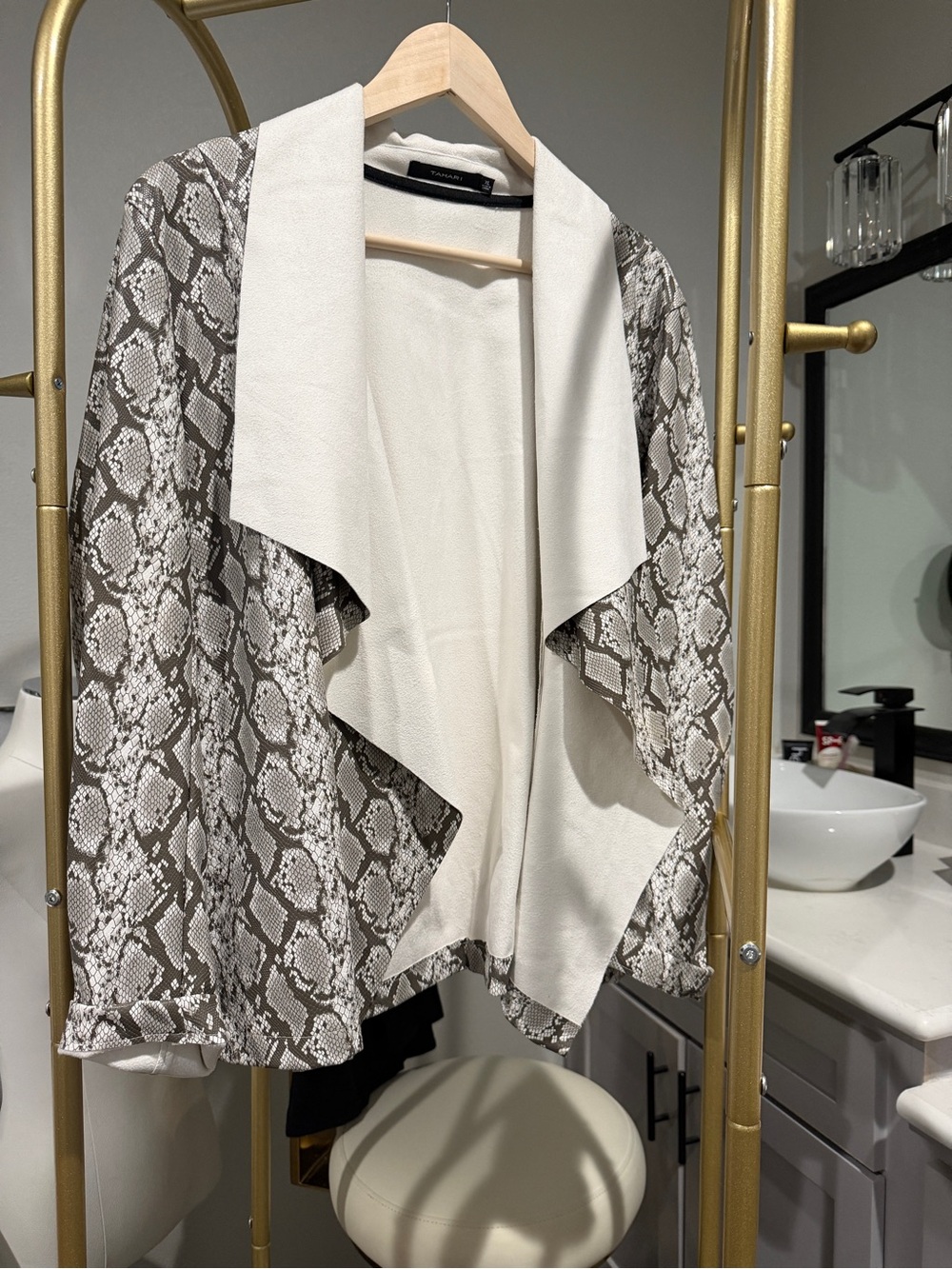 Snake Print Draped Open-Front Sweater Jacket - Cream & Taupe